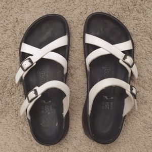 Birkenstock Tatami Women's size 39 (US 8) White straps, black sole